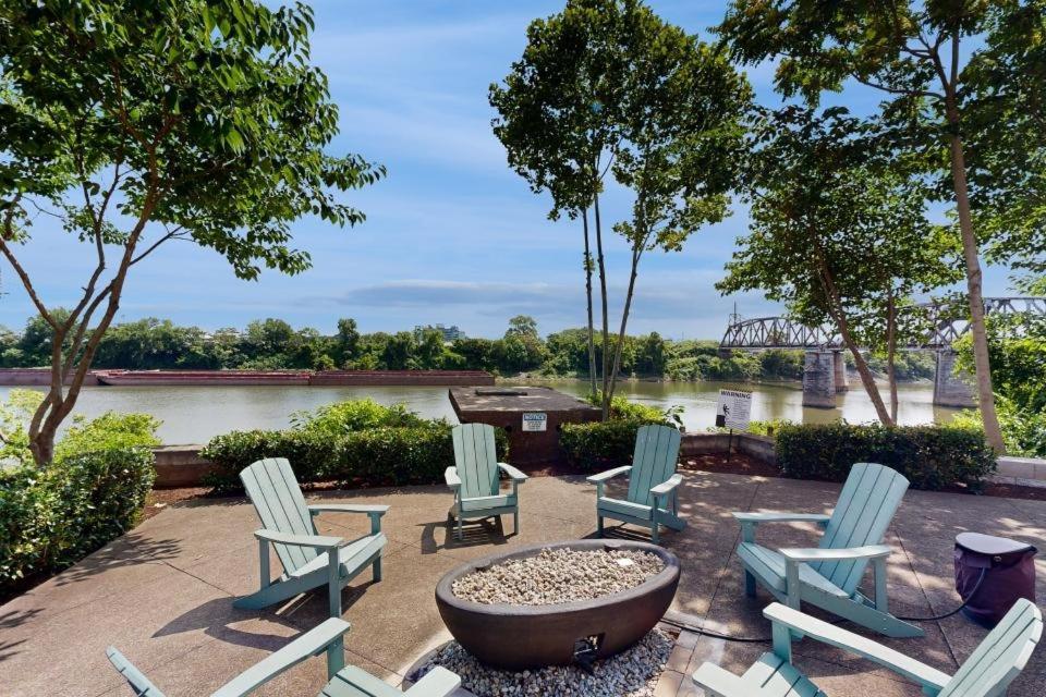 Riverfront Retreat Нашвил Екстериор снимка